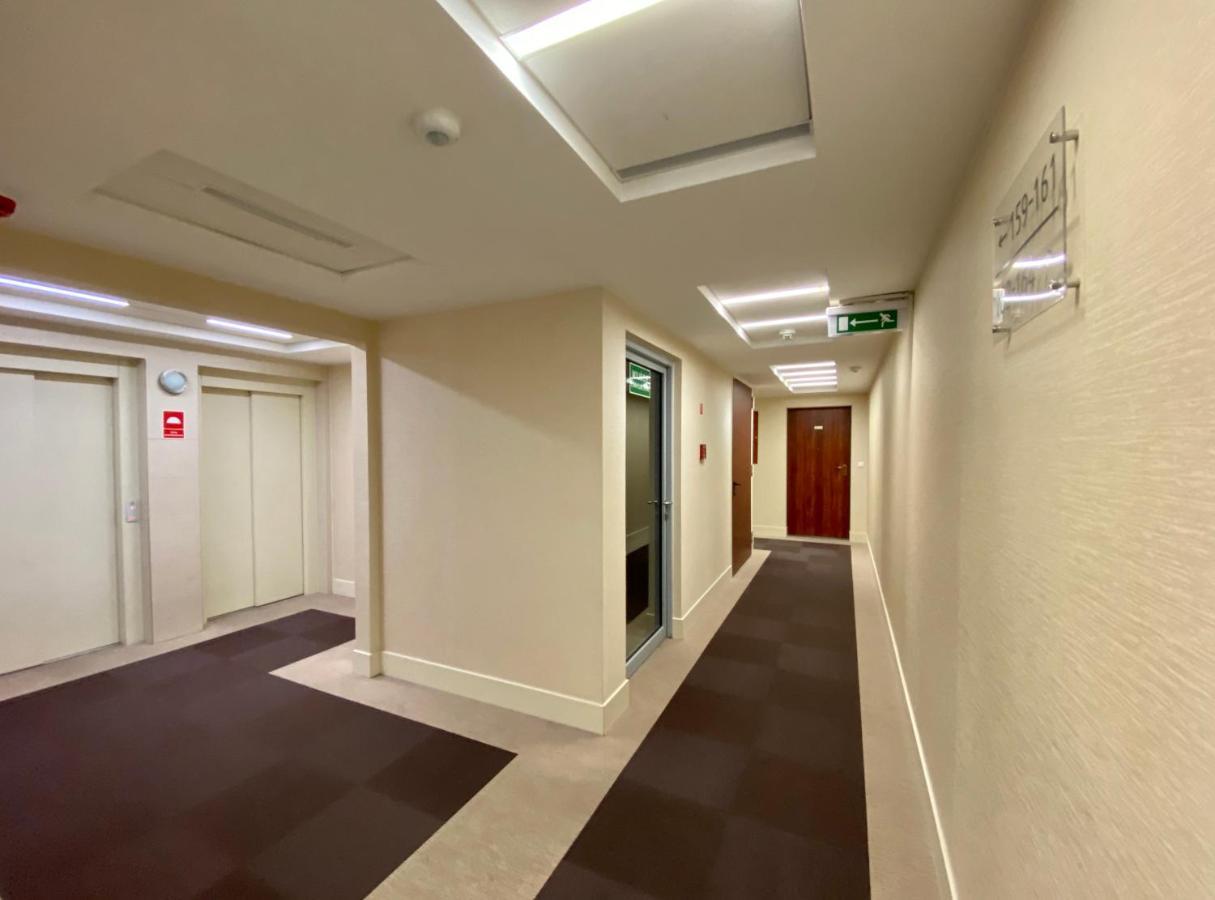 Studio Flat Triton Park Varsovie Extérieur photo