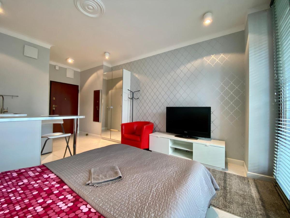 Studio Flat Triton Park Varsovie Extérieur photo